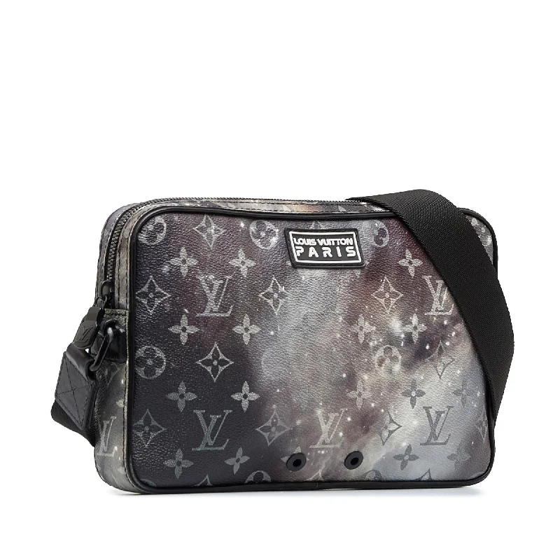 Louis Vuitton Monogram Galaxy Alpha Messenger (SHG-1KGtFs)