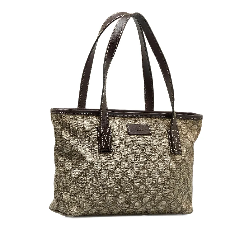 Gucci backpacks for women with a multi - pocket designGucci GG Supreme Tote Bag (SHG-DG3vwT)