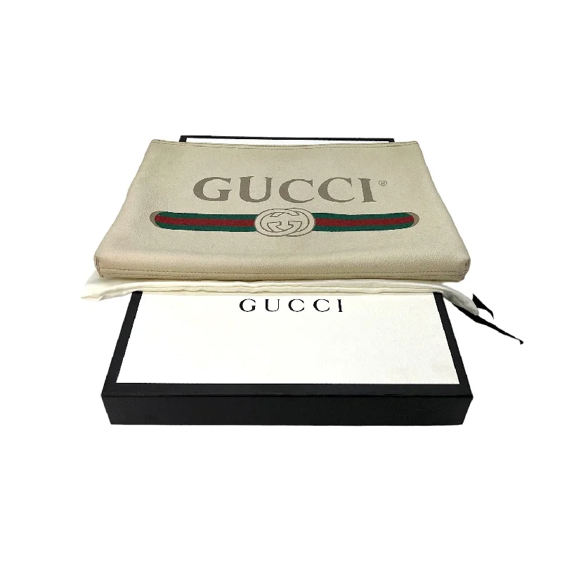 Ladies Gucci shoulder bags with a single - handle designGucci Large Graphic Print Portfolio Clutch