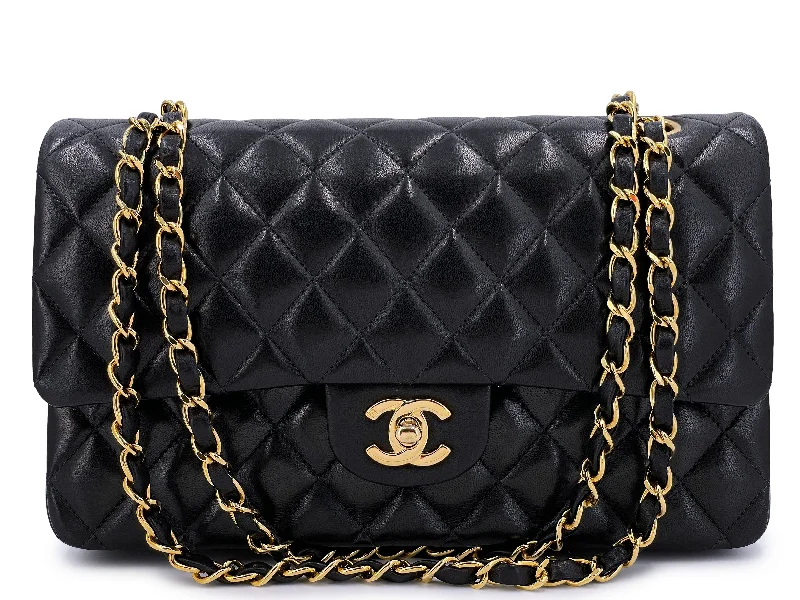 Chanel 2004 Vintage Black Medium Classic Double Flap Bag 24k GHW Lambskin