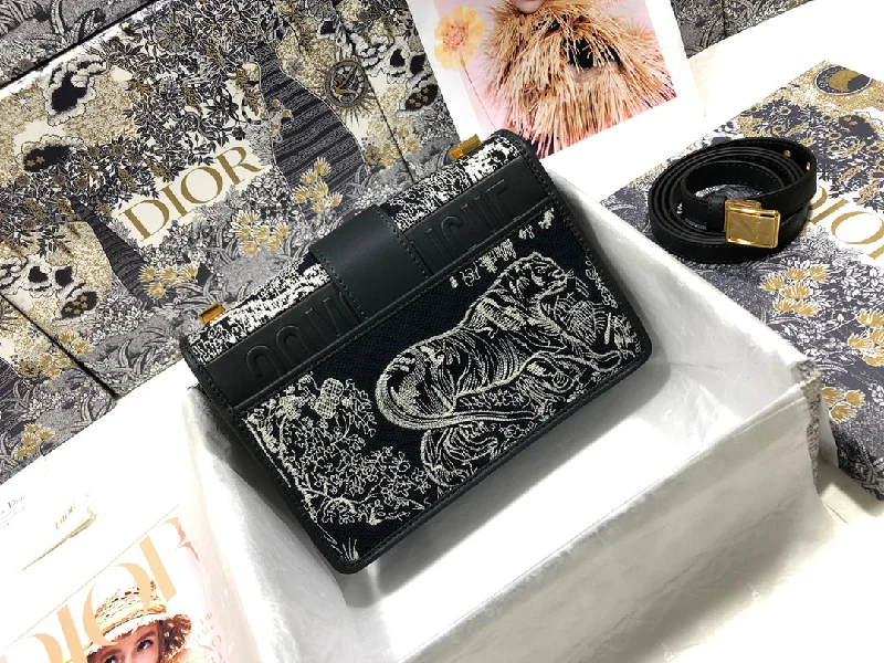 Christian Dior Bags  720