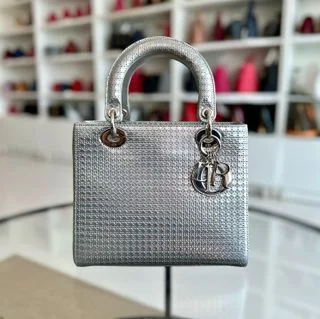 *No Strap* Lady Medium Micro-Cannage Metallic Limited Edition Silver SHW