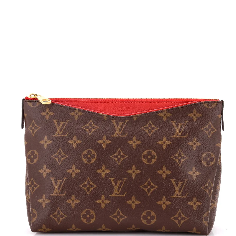 Pallas Beauty Case Monogram Canvas