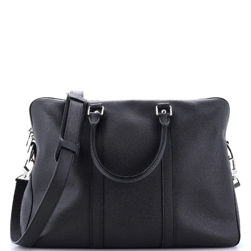 Porte-Documents Voyage Briefcase Taiga Leather PM